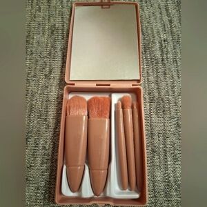 Makeup Brush Set with Mirror - Brown